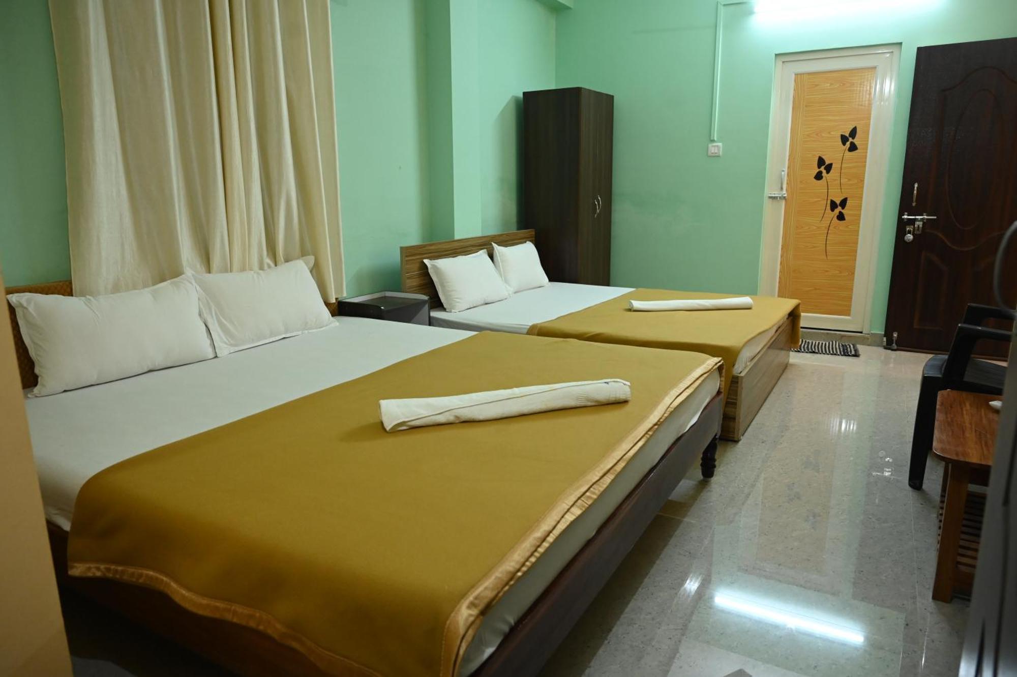 Royal Seaview Residency Appartement Port Blair Buitenkant foto