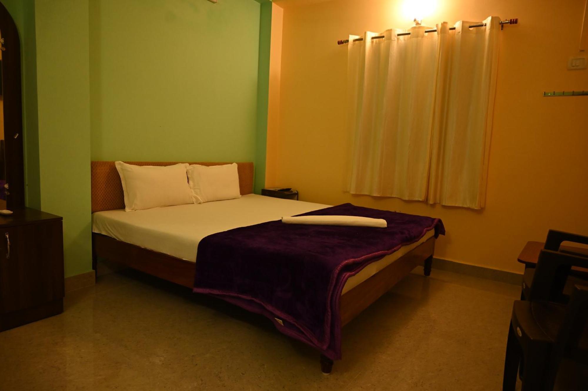 Royal Seaview Residency Appartement Port Blair Buitenkant foto